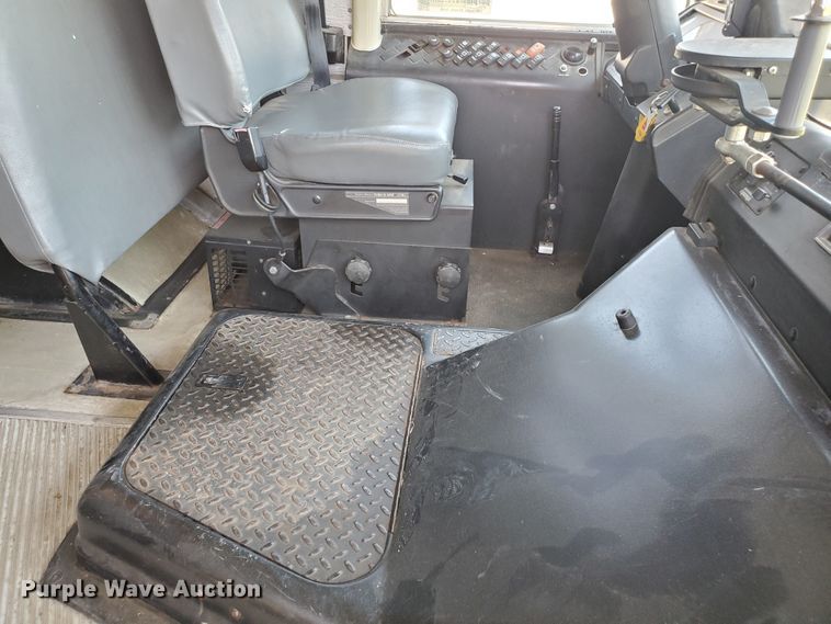 image for item DF8967 1997 Thomas Built Saf-T-Liner MVP EF  school bus