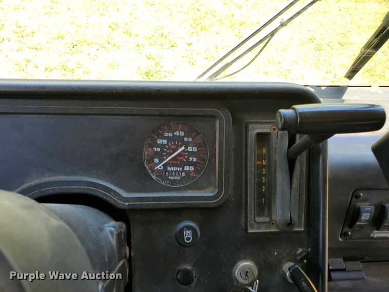 image for item DF8967 1997 Thomas Built Saf-T-Liner MVP EF  school bus