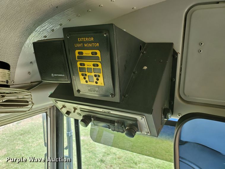 image for item DF8967 1997 Thomas Built Saf-T-Liner MVP EF  school bus