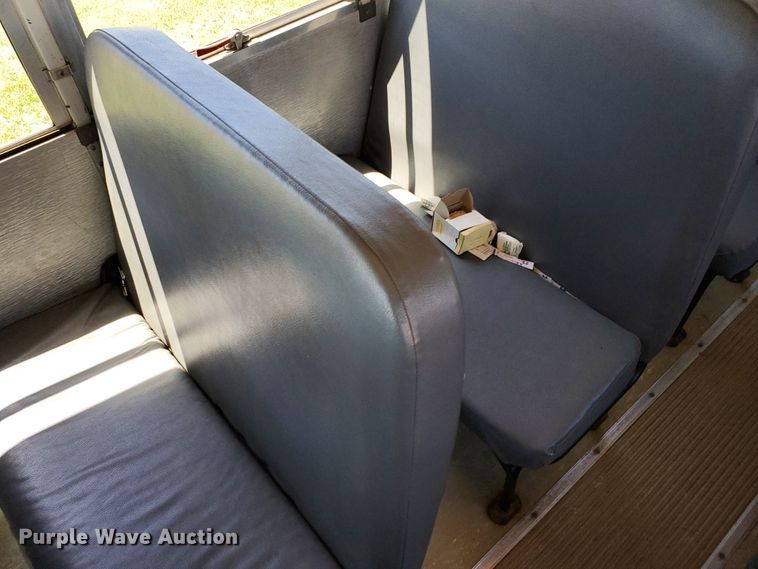 image for item DF8967 1997 Thomas Built Saf-T-Liner MVP EF  school bus