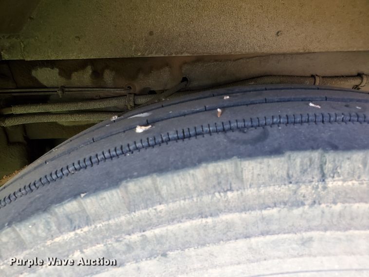 image for item DF8967 1997 Thomas Built Saf-T-Liner MVP EF  school bus