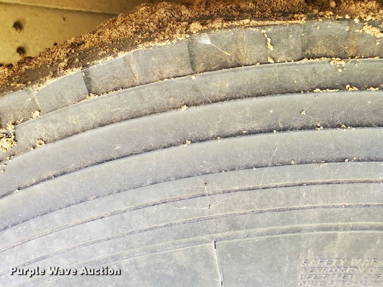 image for item DF8967 1997 Thomas Built Saf-T-Liner MVP EF  school bus