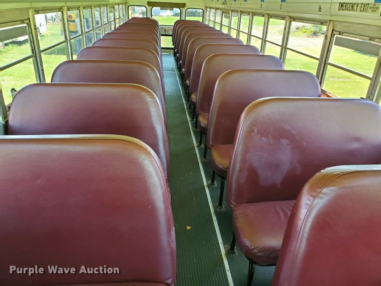 image for item DF8968 2000 Blue Bird TC2000  school bus