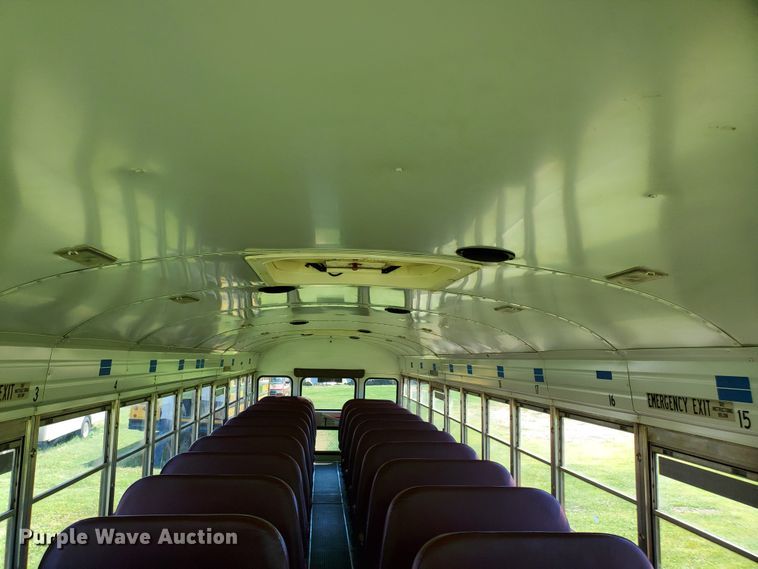 image for item DF8968 2000 Blue Bird TC2000  school bus