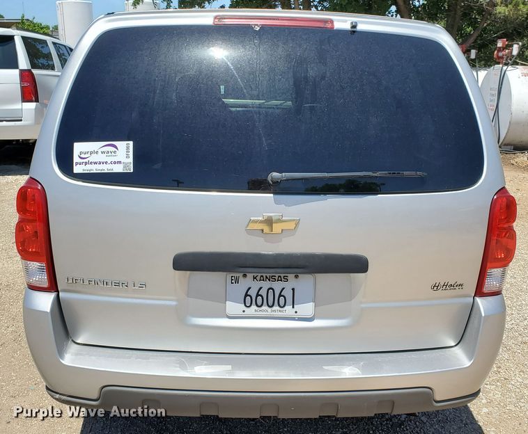 image for item DF8969 2006 Chevrolet Uplander  van