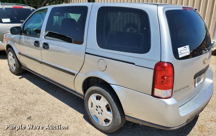 image for item DF8969 2006 Chevrolet Uplander  van