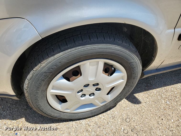 image for item DF8969 2006 Chevrolet Uplander  van