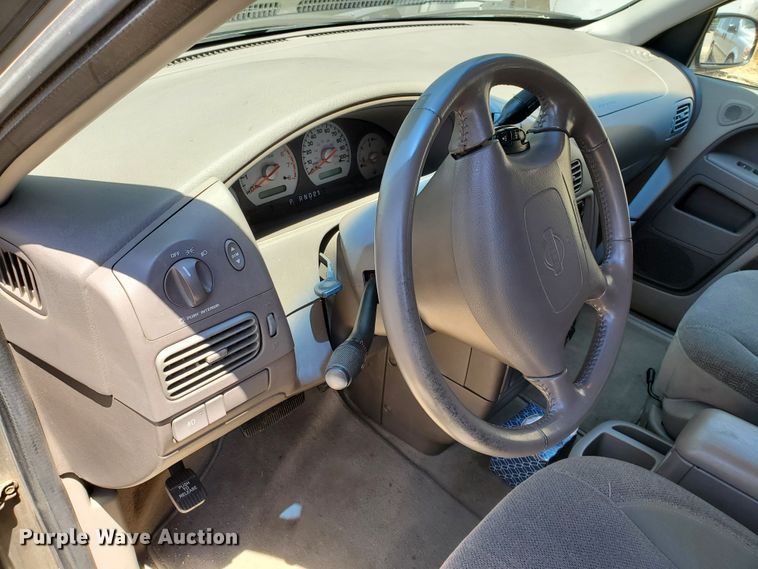 image for item DF8970 2002 Nissan Quest  van