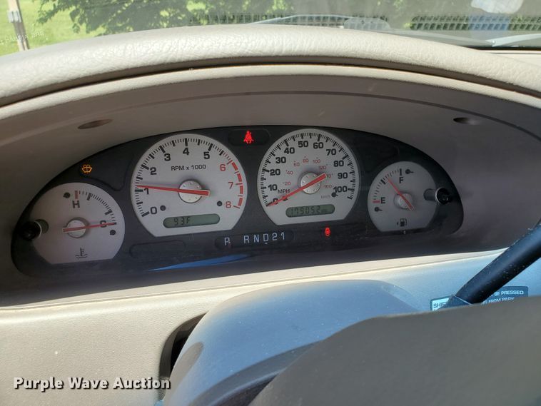 image for item DF8970 2002 Nissan Quest  van