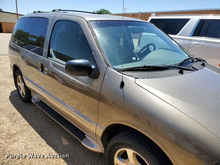 image for item DF8970 2002 Nissan Quest  van