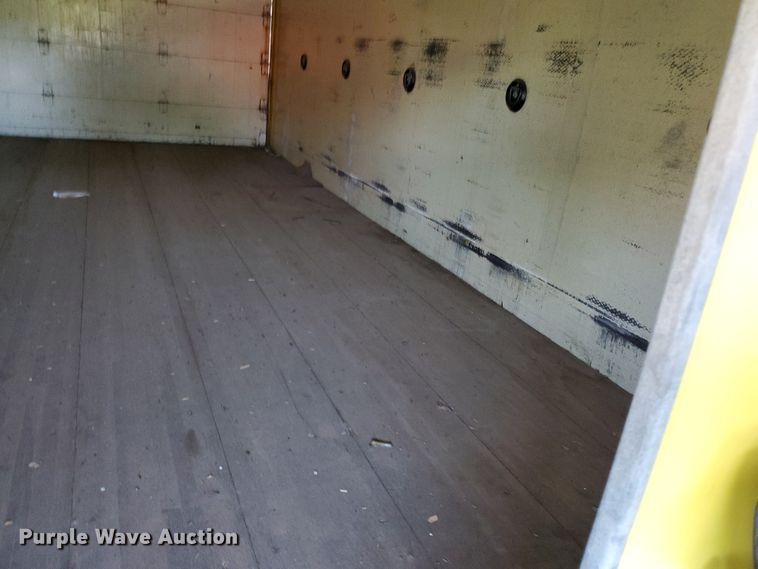 image for item DF8972 1989 Ford Econoline E350  box truck