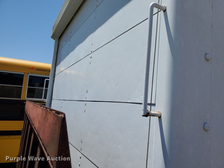 image for item DF8972 1989 Ford Econoline E350  box truck