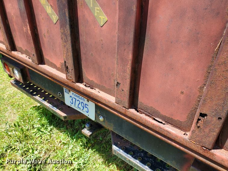 image for item DF8972 1989 Ford Econoline E350  box truck