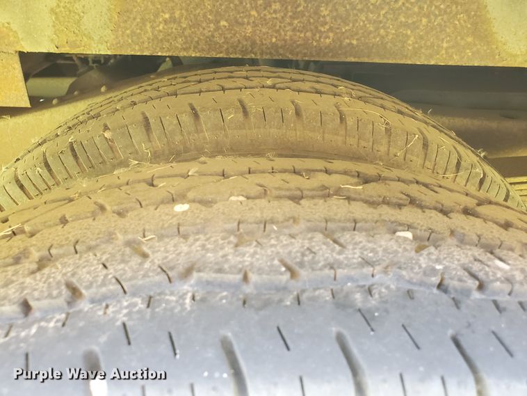 image for item DF8972 1989 Ford Econoline E350  box truck