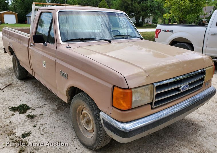 image for item DF8988 1987 Ford F150  pickup truck