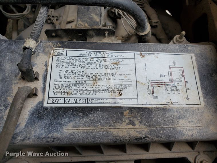 image for item DF8988 1987 Ford F150  pickup truck