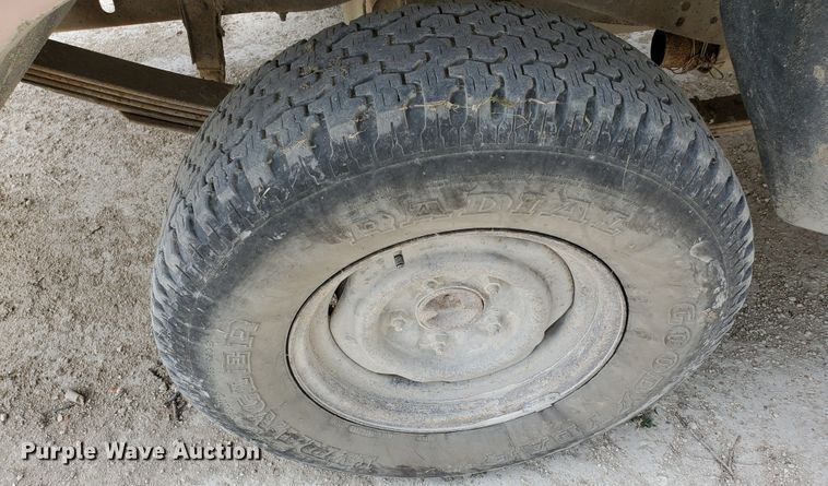 image for item DF8988 1987 Ford F150  pickup truck