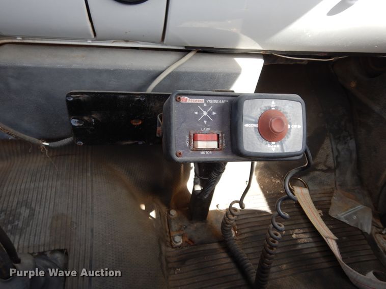 image for item DG6321 1989 GMC Sierra  bucket truck