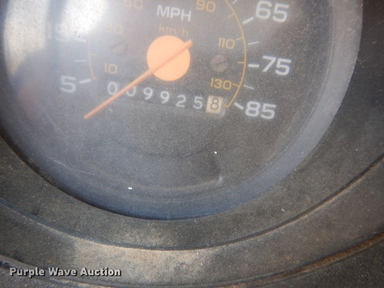 image for item DG6321 1989 GMC Sierra  bucket truck