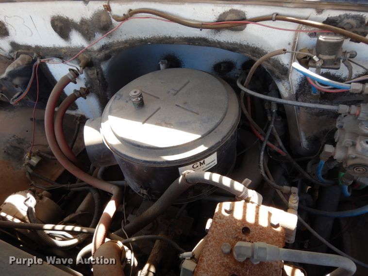 image for item DG6321 1989 GMC Sierra  bucket truck