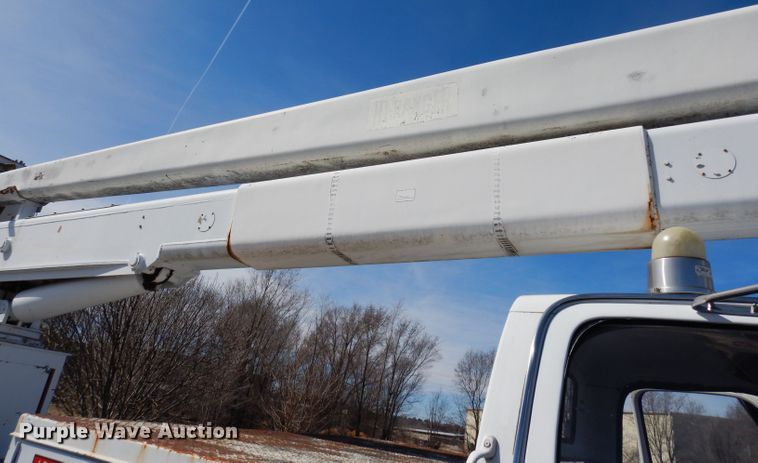 image for item DG6321 1989 GMC Sierra  bucket truck