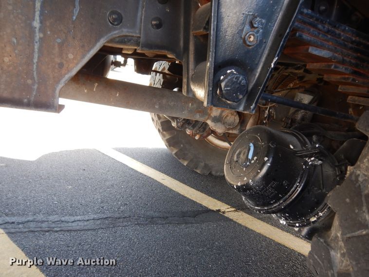 image for item DG6321 1989 GMC Sierra  bucket truck