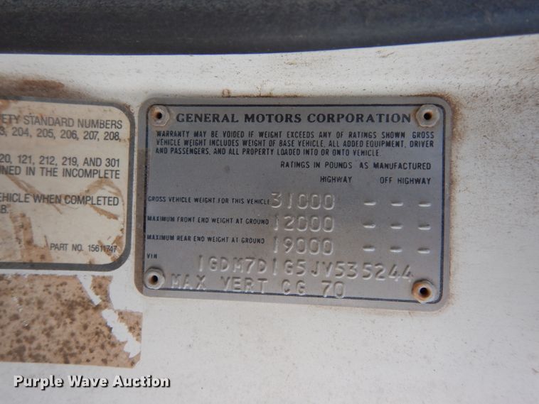 image for item DG6321 1989 GMC Sierra  bucket truck