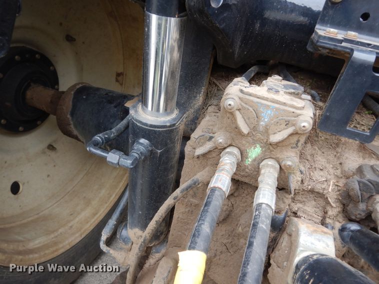 image for item DG6498 2006 New Holland TG215 tractor