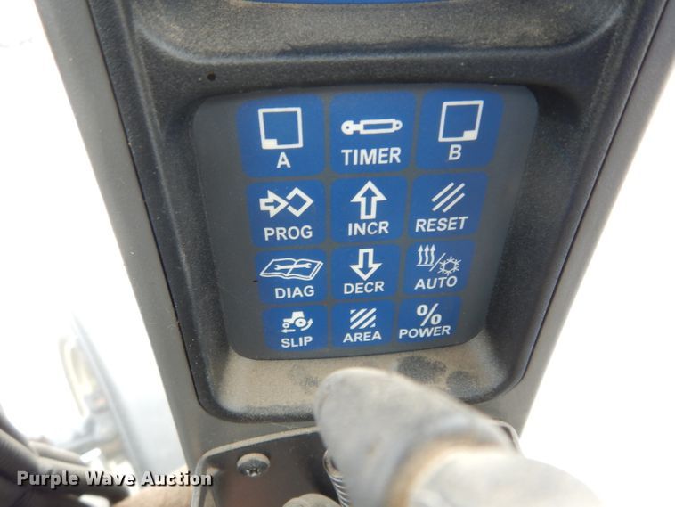 image for item DG6498 2006 New Holland TG215 tractor