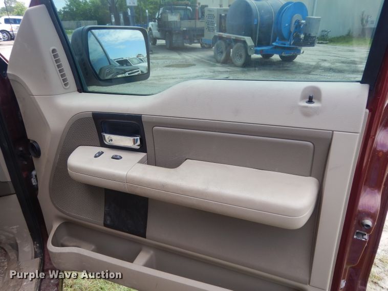 image for item DG6760 2006 Ford F150  SuperCab pickup truck