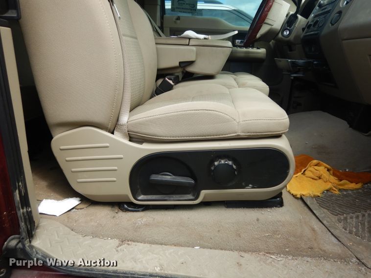 image for item DG6760 2006 Ford F150  SuperCab pickup truck