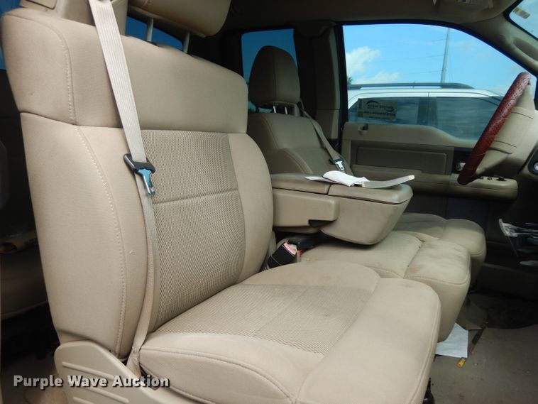 image for item DG6760 2006 Ford F150  SuperCab pickup truck