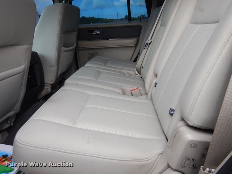 image for item DG6761 2008 Ford Expedition XLT  SUV