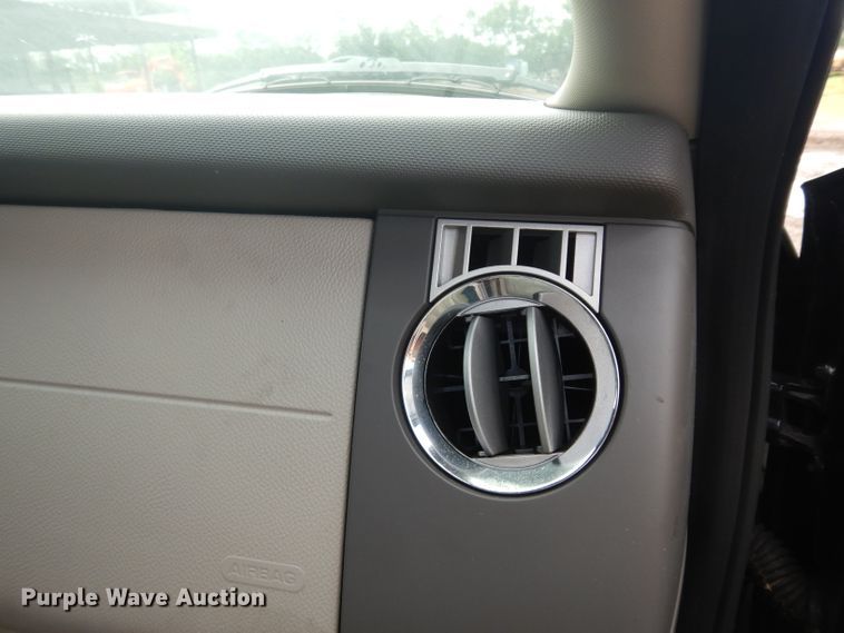 image for item DG6761 2008 Ford Expedition XLT  SUV