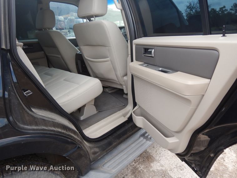image for item DG6761 2008 Ford Expedition XLT  SUV