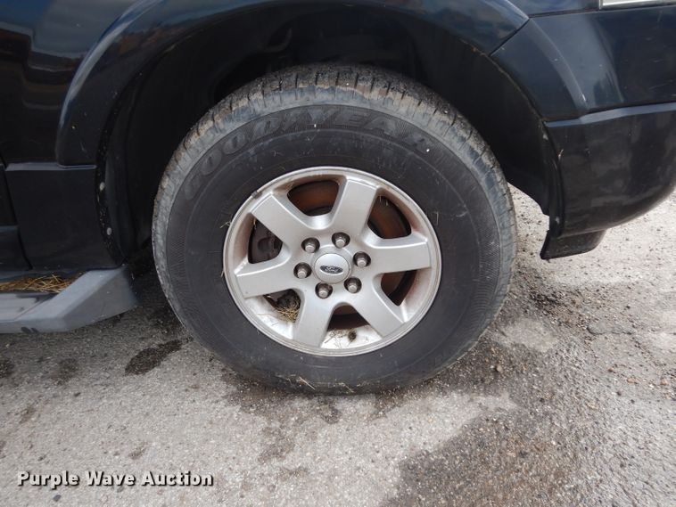 image for item DG6761 2008 Ford Expedition XLT  SUV