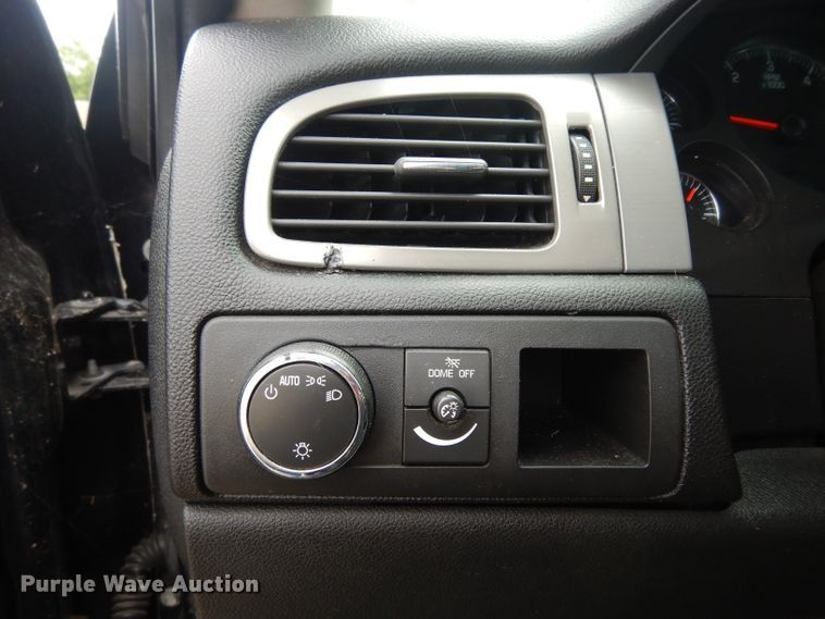 image for item DG6762 2014 Chevrolet Tahoe Police  SUV