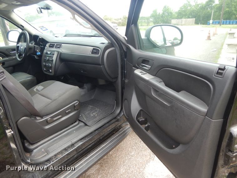 image for item DG6762 2014 Chevrolet Tahoe Police  SUV