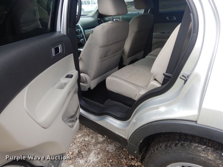 image for item DG6763 2011 Ford Explorer  SUV