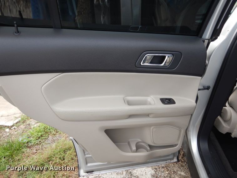 image for item DG6763 2011 Ford Explorer  SUV