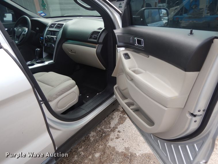 image for item DG6763 2011 Ford Explorer  SUV