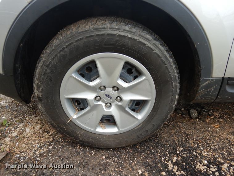 image for item DG6763 2011 Ford Explorer  SUV