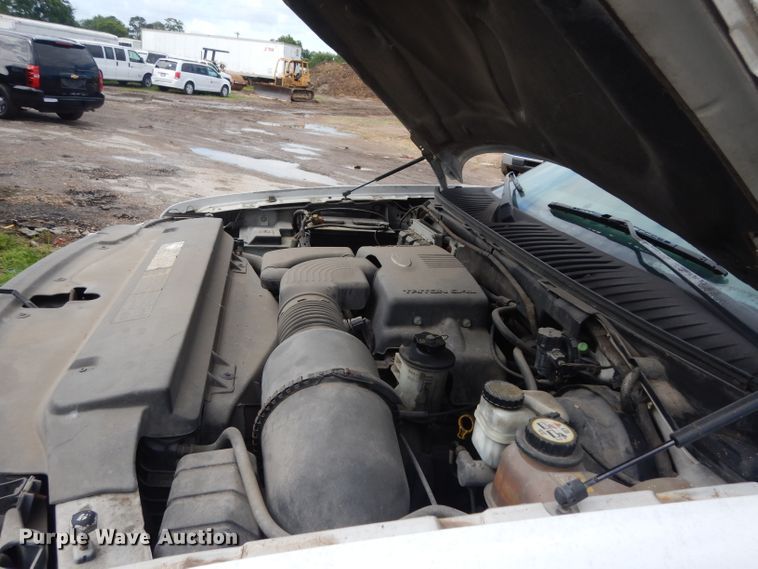 image for item DG6764 2004 Ford Expedition XLT  SUV