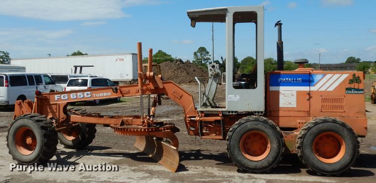 image for item DG6768 Fiat-Allis FG65C  motor grader