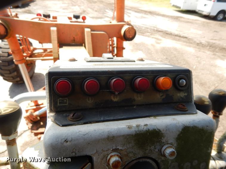 image for item DG6768 Fiat-Allis FG65C  motor grader