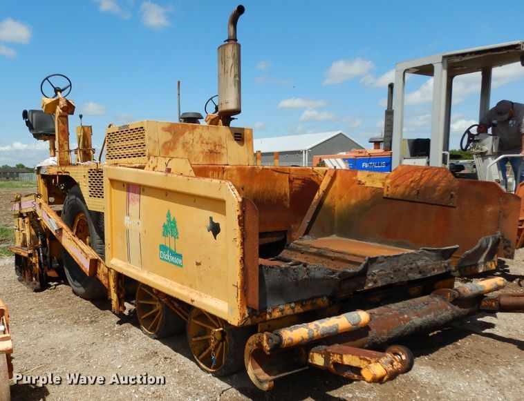 image for item DG6769 Blaw-Knox PF-172B  paver