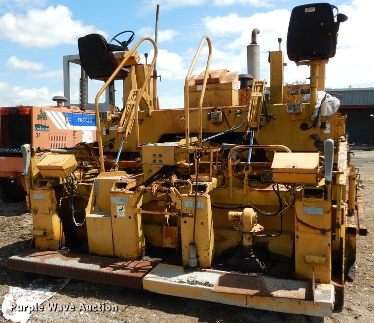 image for item DG6769 Blaw-Knox PF-172B  paver