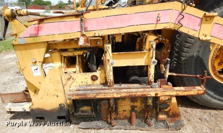 image for item DG6769 Blaw-Knox PF-172B  paver