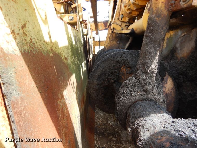 image for item DG6769 Blaw-Knox PF-172B  paver