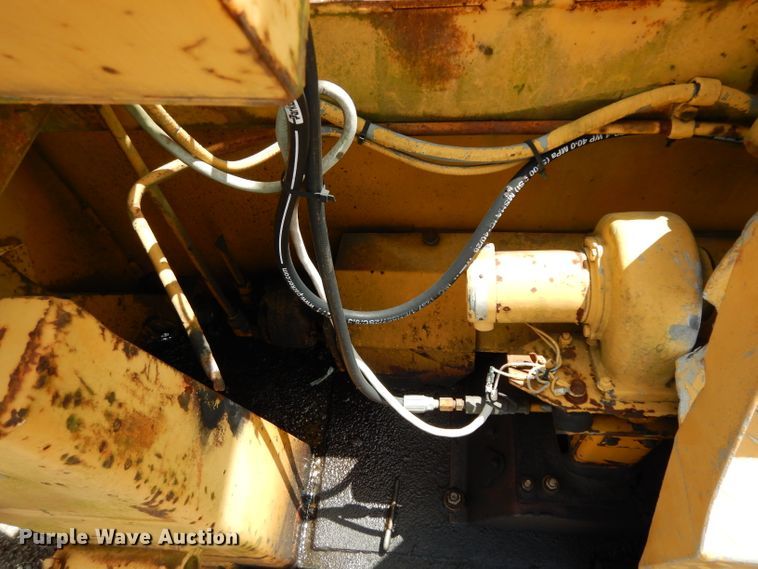 image for item DG6769 Blaw-Knox PF-172B  paver